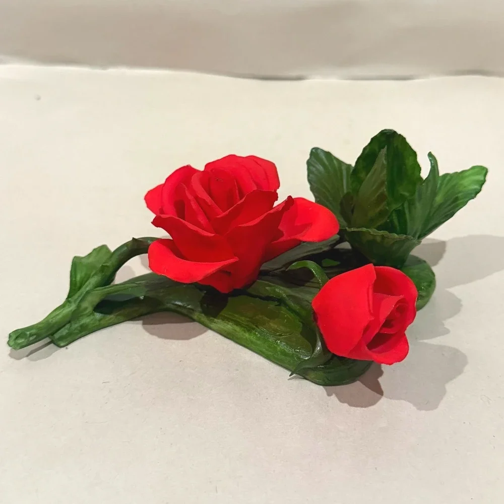 Fabar Capodimonte Red Roses Porcelain Flower Figurine Made in Italy Hand Made